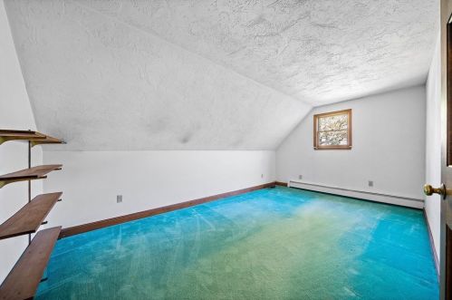 143 Rocky Hl Rd, Plymouth MA 02360-5501 exterior