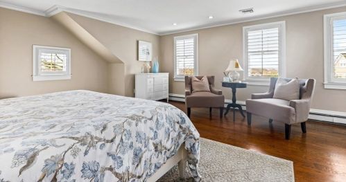 17 Bel Air Rd, Hingham MA 02043-1210 exterior