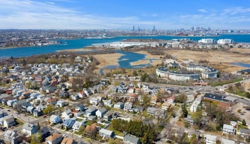 30 Williams St, Quincy MA 02171-1835 exterior