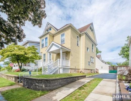 61 Grand Pl, Kearny NJ  07032-1842 exterior