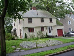 122 Roundwood Rd, Newton, MA 02464-1260