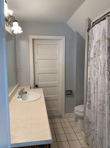 7 Standish St, Worcester MA 01604-3211 exterior