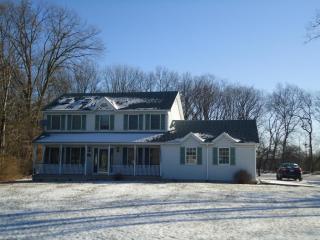 152 Lois Ln, Bangor, PA 18013-5306