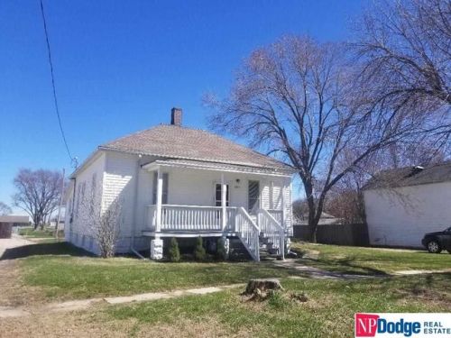 102 Elm St, Hooper, NE 68031-3024