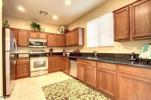 26023 53rd Dr, Phoenix, AZ 85083-6349