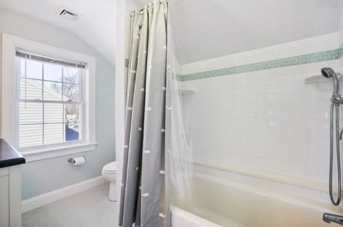 58 Taylor Ave, Dedham MA 02026-5104 exterior