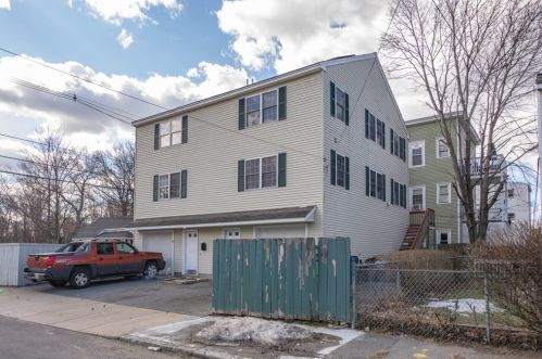 2 Mason St, Lawrence, MA 01841-5109