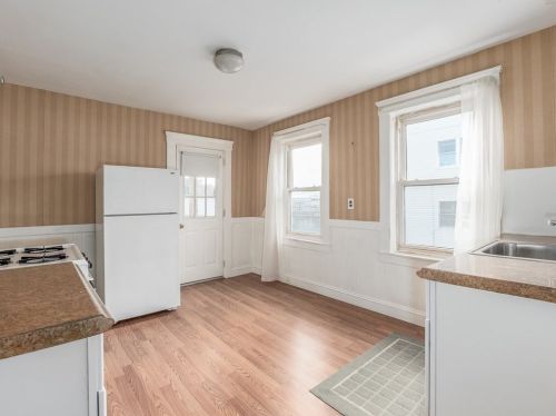 217 Chelsea St, Everett MA 02149-3544 exterior