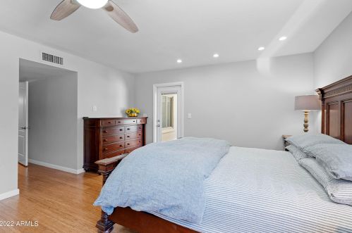 4637 Cholla St, Phoenix AZ 85029-3800 exterior