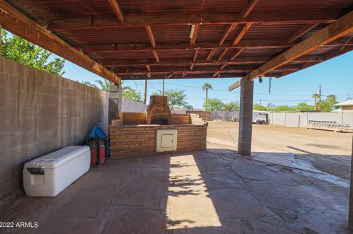 1602 Atlanta Ave, Phoenix AZ 85040-2708 exterior