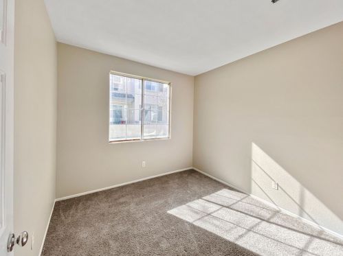 8070 Treeview Ct, Anaheim CA 92808-1553 exterior