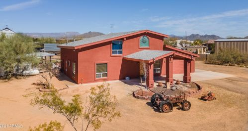 906 Carlise Rd, Phoenix AZ 85086-7479 exterior