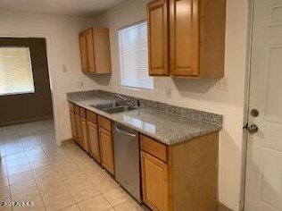 2808 Bethany Home Rd, Phoenix AZ 85015-2441 exterior