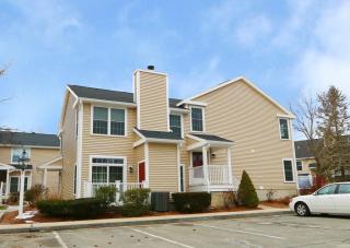 93 Bradford Commons Ln, Braintree, MA 02184-8258