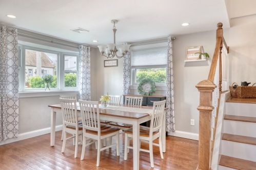 108 Crane St, Dedham MA 02026-3842 exterior