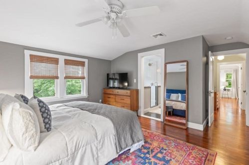 119 Rhinecliff St, Arlington MA 02476-7332 exterior