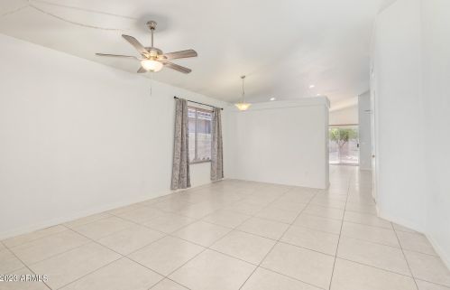 12423 41st Ave, Phoenix AZ  85029-2964 exterior