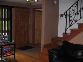 36 Davenport Rd, Needham MA  02494-2102 exterior