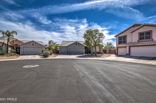 18636 33rd Pl, Phoenix, AZ 85050-3269