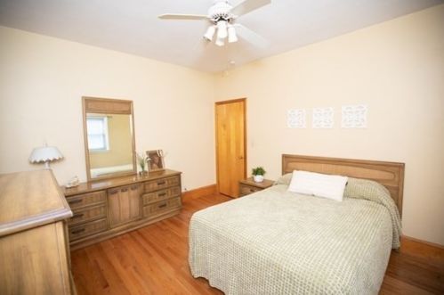 27 Prescott Ave, Chelsea MA 02150-2113 exterior