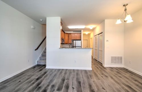 20 Kyle Dr, Tinton Falls NJ  07712-7536 exterior