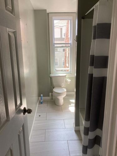 24 Cedar St, New Bedford MA 02740-3908 exterior