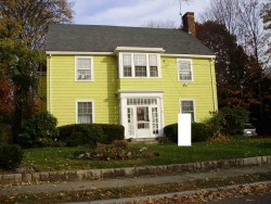 138 Cedar St, Newton, MA 02459-1502