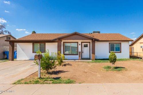 5218 Coronado Rd, Phoenix, AZ 85035-3857