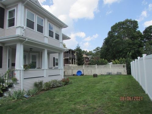 290 Harvard St, Quincy, MA 02170-2519