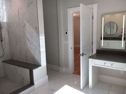 22 Esty Farm Rd, Newton MA 02459-3605 exterior