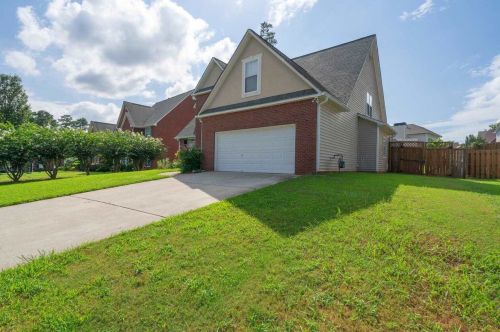 220 Sunderland Way, Stockbridge GA  30281-7912 exterior