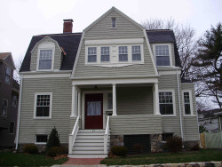17 Aberdeen St, Newton, MA 02461-1801