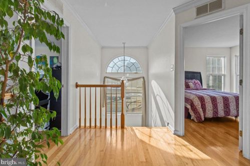 13 Equestrian Dr, Burlington NJ 08016-3065 exterior