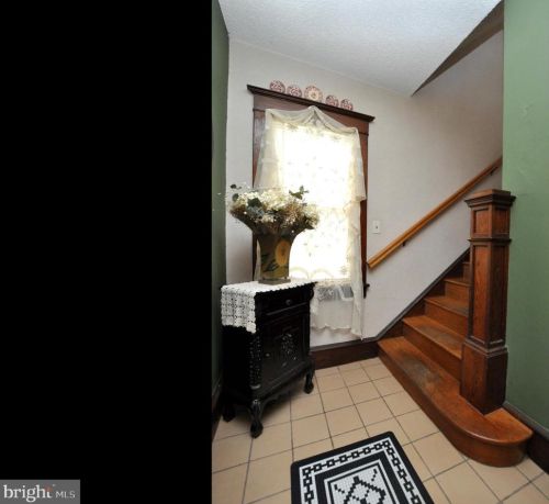 331 Jackson St, West Deptford NJ  08096-2656 exterior