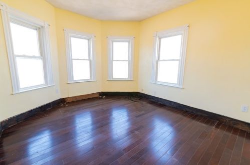 179 Shute St, Everett MA 02149-3133 exterior