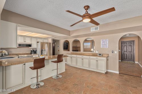 3810 Carol Ann Way, Phoenix AZ 85032-4063 exterior