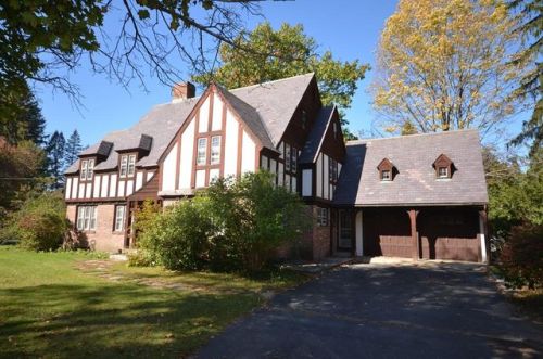 109 Fearing St, Amherst MA  01002-1918 exterior