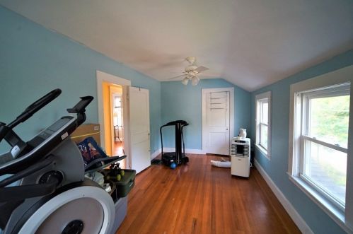 295 Southern Artery, Quincy MA 02169-2210 exterior