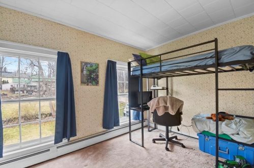 90 Mechanic St, Barre MA exterior