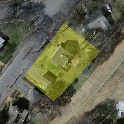 10 Terrace Ave, Newton MA 02461-1427 aerial view