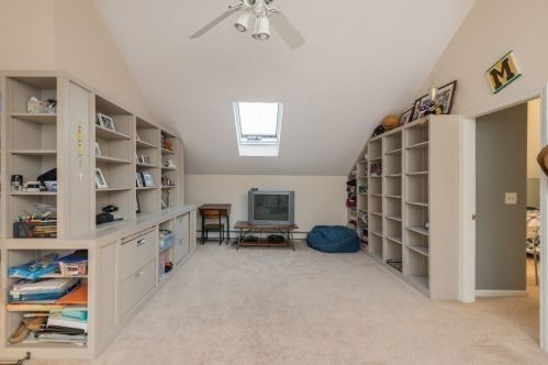 25 Chris John Way, East Bridgewater MA 02324-3029 exterior