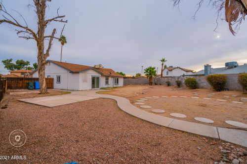 6822 41 Pl, Phoenix AZ 85028-2264 exterior