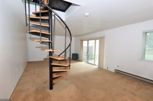 100 Harrison St, Belleville NJ  07109-3512 exterior