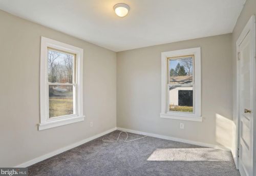 1776 Delsea Dr, West Deptford NJ 08093-1222 exterior