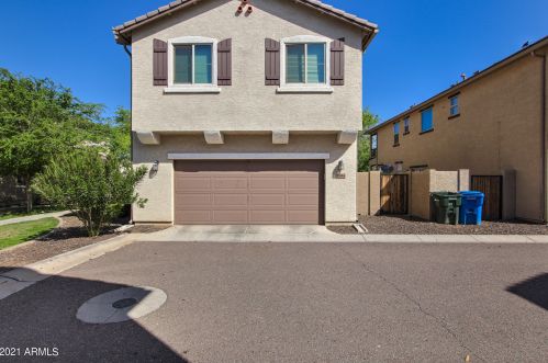 2694 73 Dr, Phoenix AZ 85043-2044 exterior