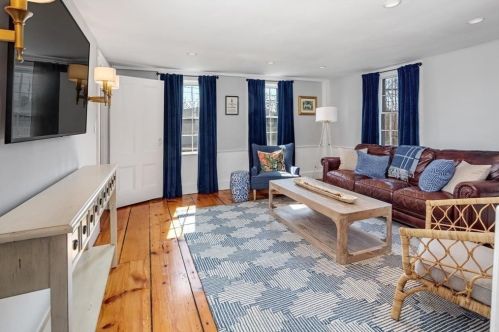 287 North St, Hingham MA 02043-2232 exterior