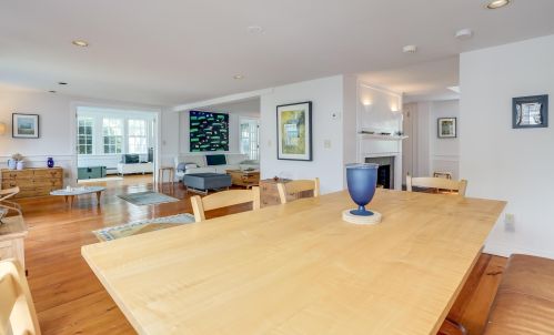 75 Main St, Chatham MA 02633-2419 exterior