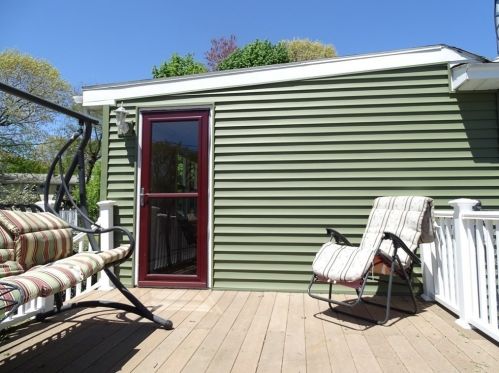 11 Rhodes Cir, Hingham MA 02043-1529 exterior