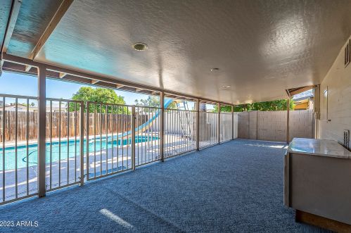 2324 Cactus Rd, Phoenix AZ 85032-7609 exterior