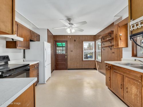 4500 Wisconsin Ave, Forest View IL 60402-3954 exterior